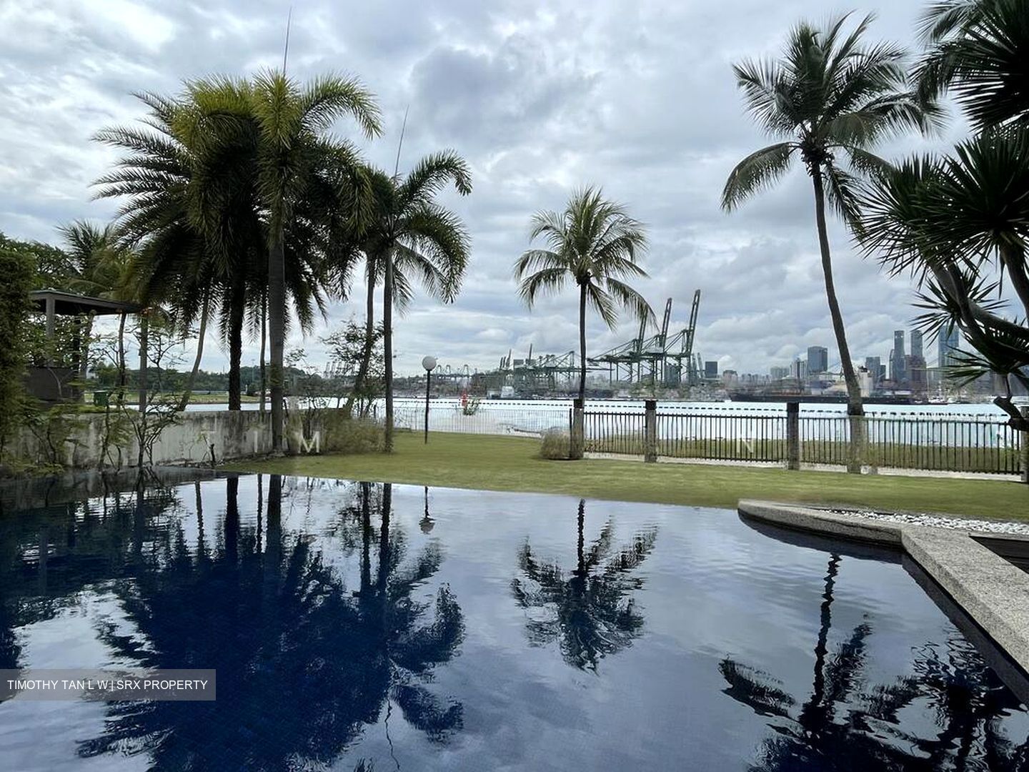 Ocean Drive (D4), Detached #486622691